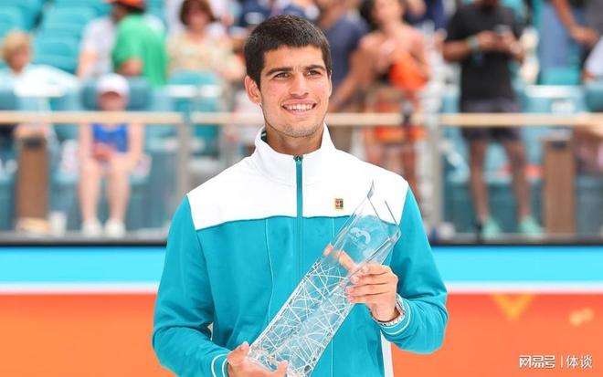 本场比赛双 本场比赛双