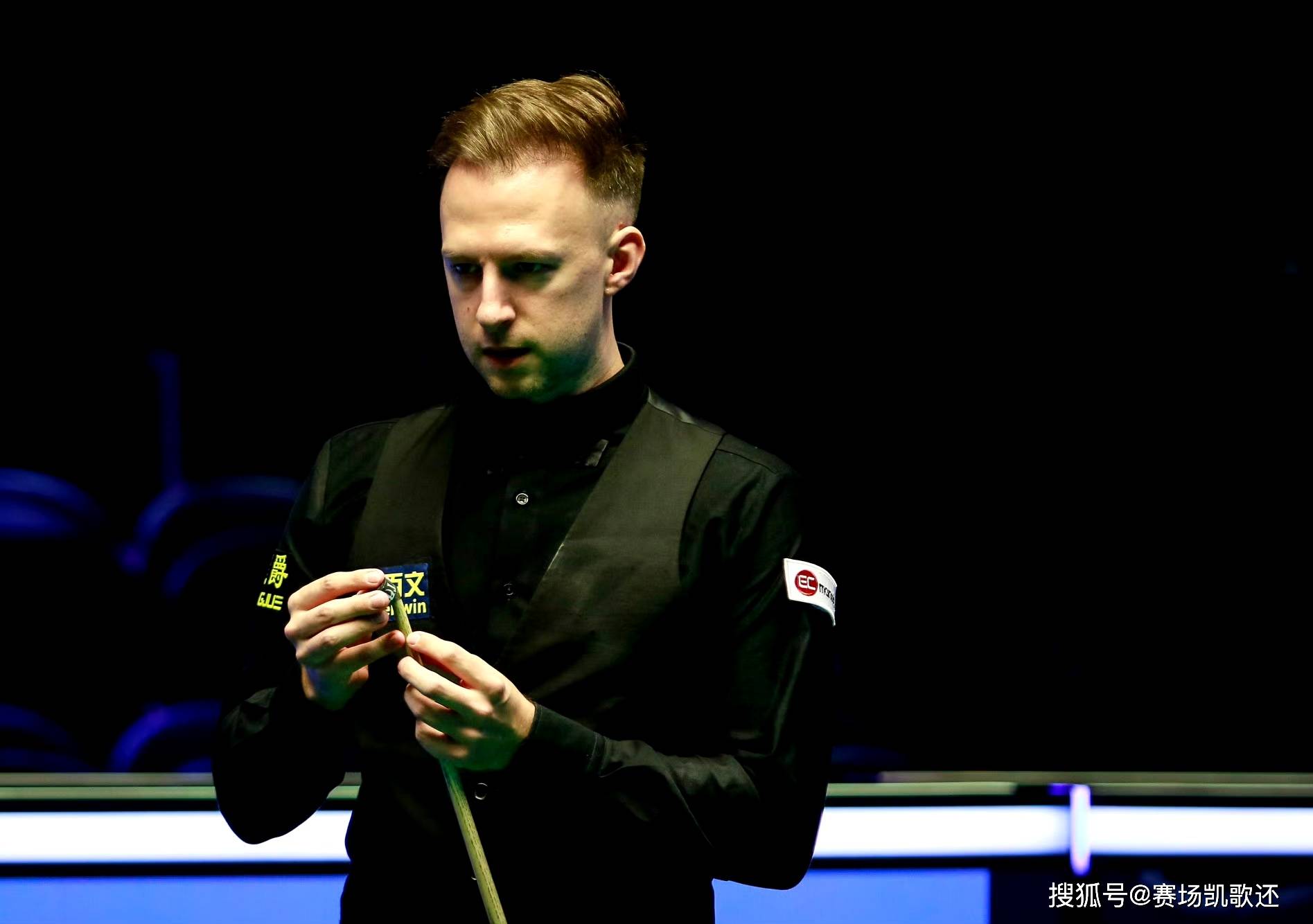 从品牌与运 从品牌与运