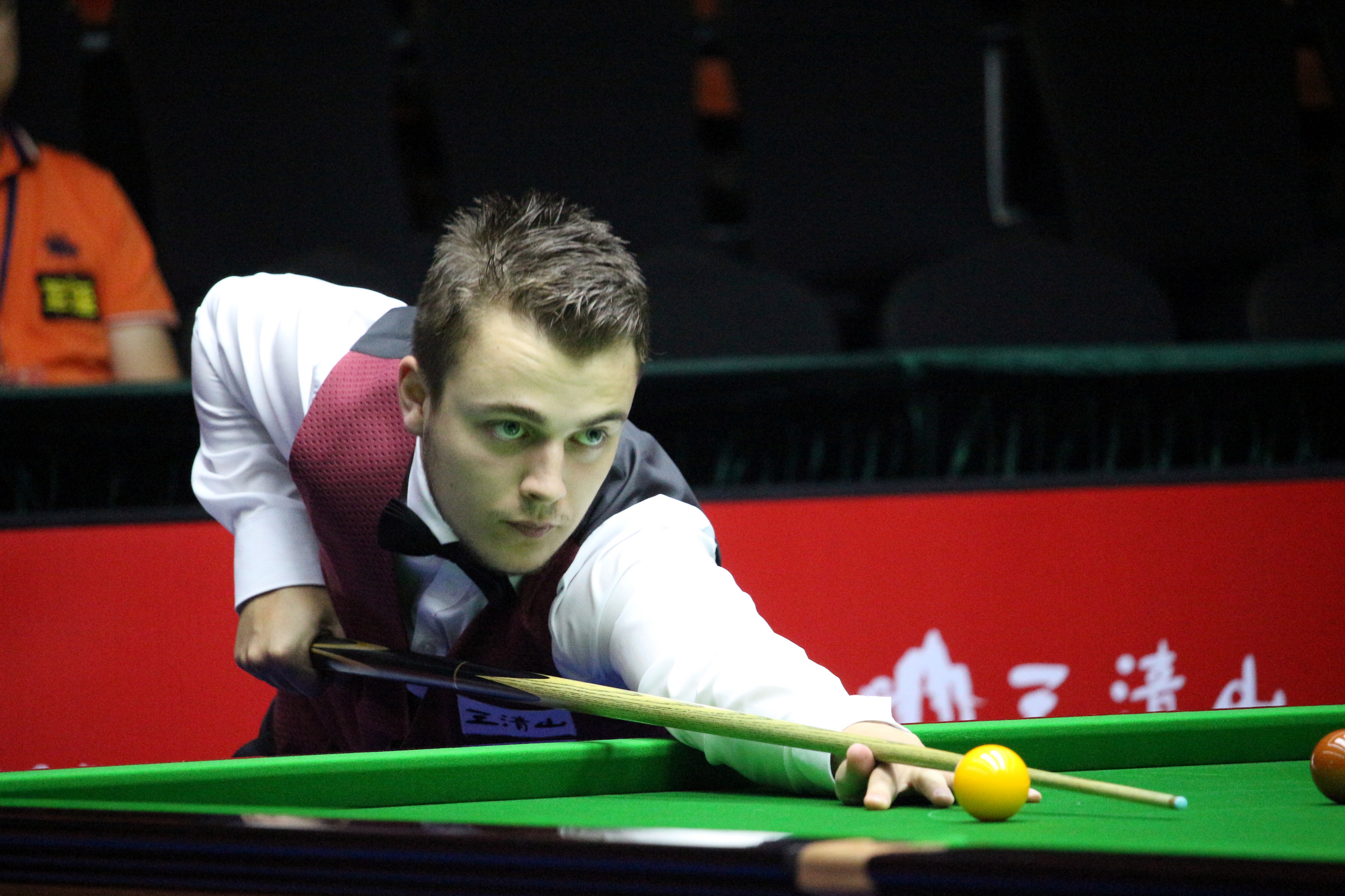 侧肋部前插 侧肋部前插